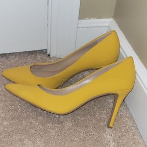 Jessica Simpson, Canary Yellow Heels, Size 7